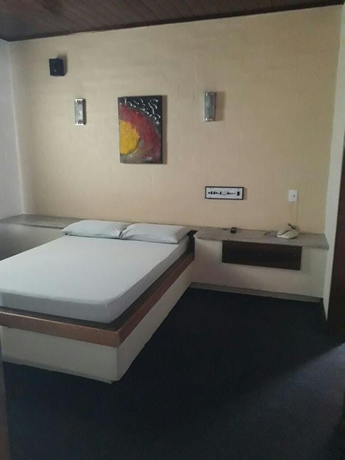 Motel Casa Branca Blumenau Exterior foto